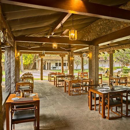 Heritage Madurai Eksteriør bilde The restaurant at the hotel