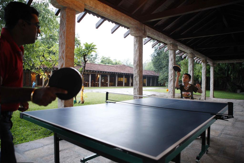 Heritage Madurai Eksteriør bilde Table tennis at the resort
